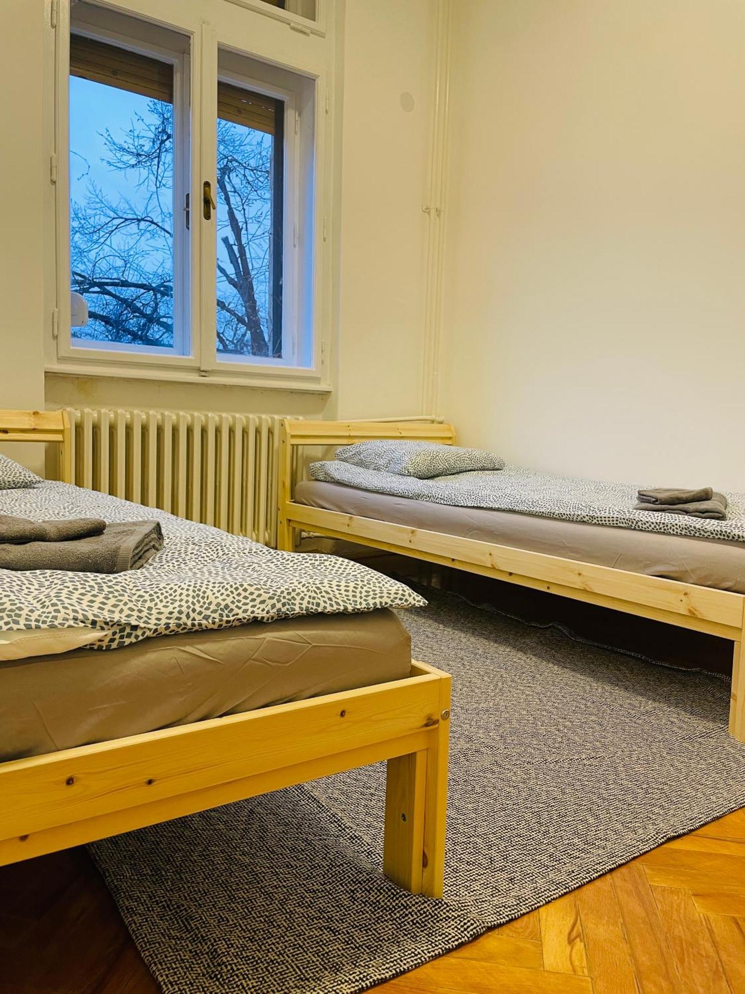 Hostel Green World Nowy Sad Zewnętrze zdjęcie